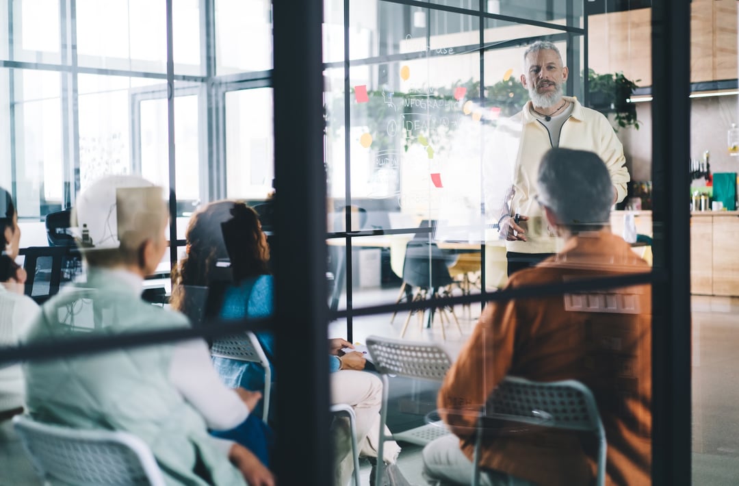 businesspeople-on-workshop-in-modern-office-2025-03-26-00-54-17-utc